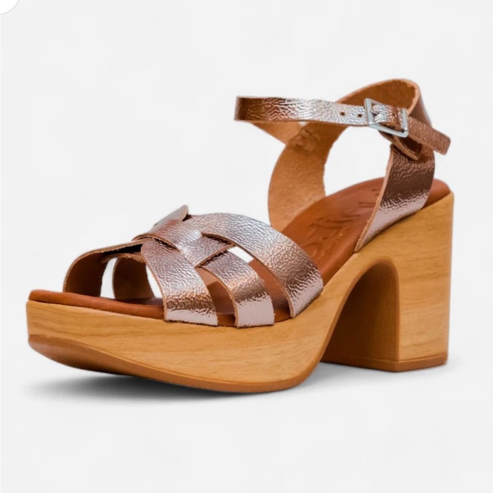 NWOT LUNITA Lana Leather Bronze Sandal Sz 7.5